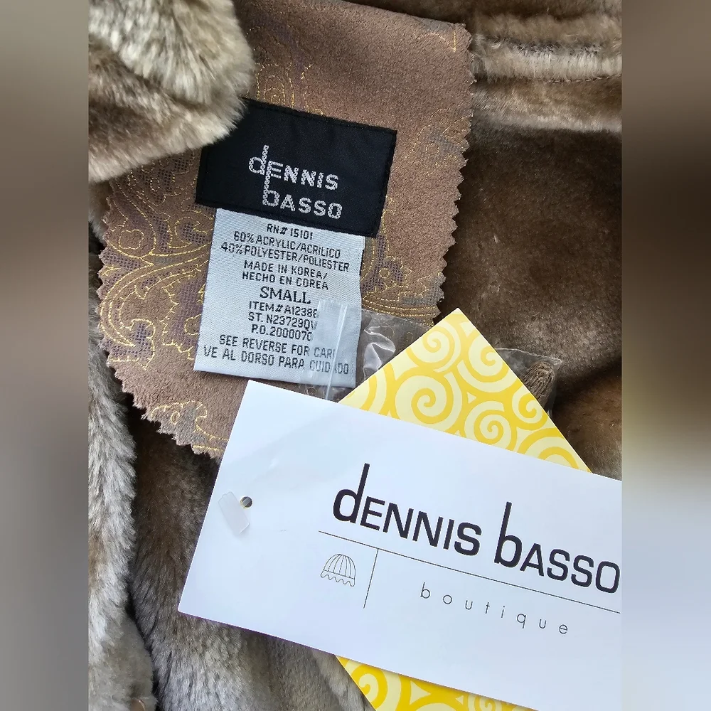 NWT Dennis Basso Boutique Faux Shearling Toggle Coat - Floral Embossed - Size S